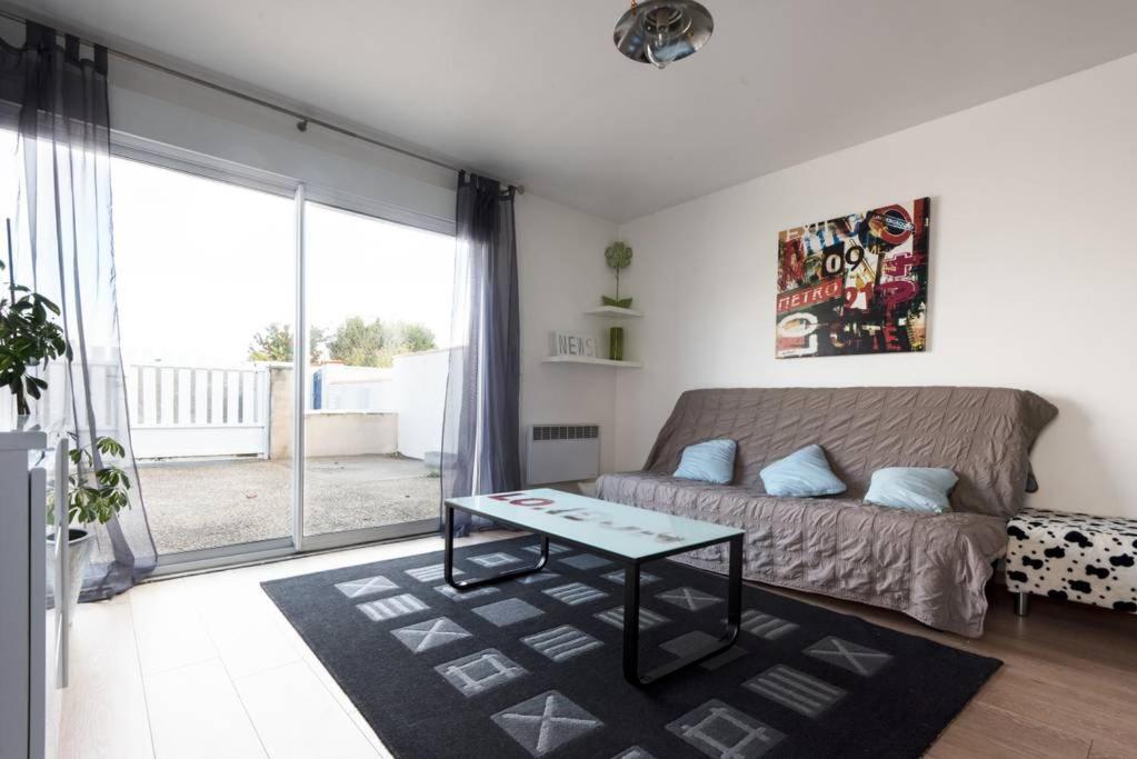 Maison *** Avec Cour 3Km Plage Et La Rochelle Saint-Vivien  Kültér fotó